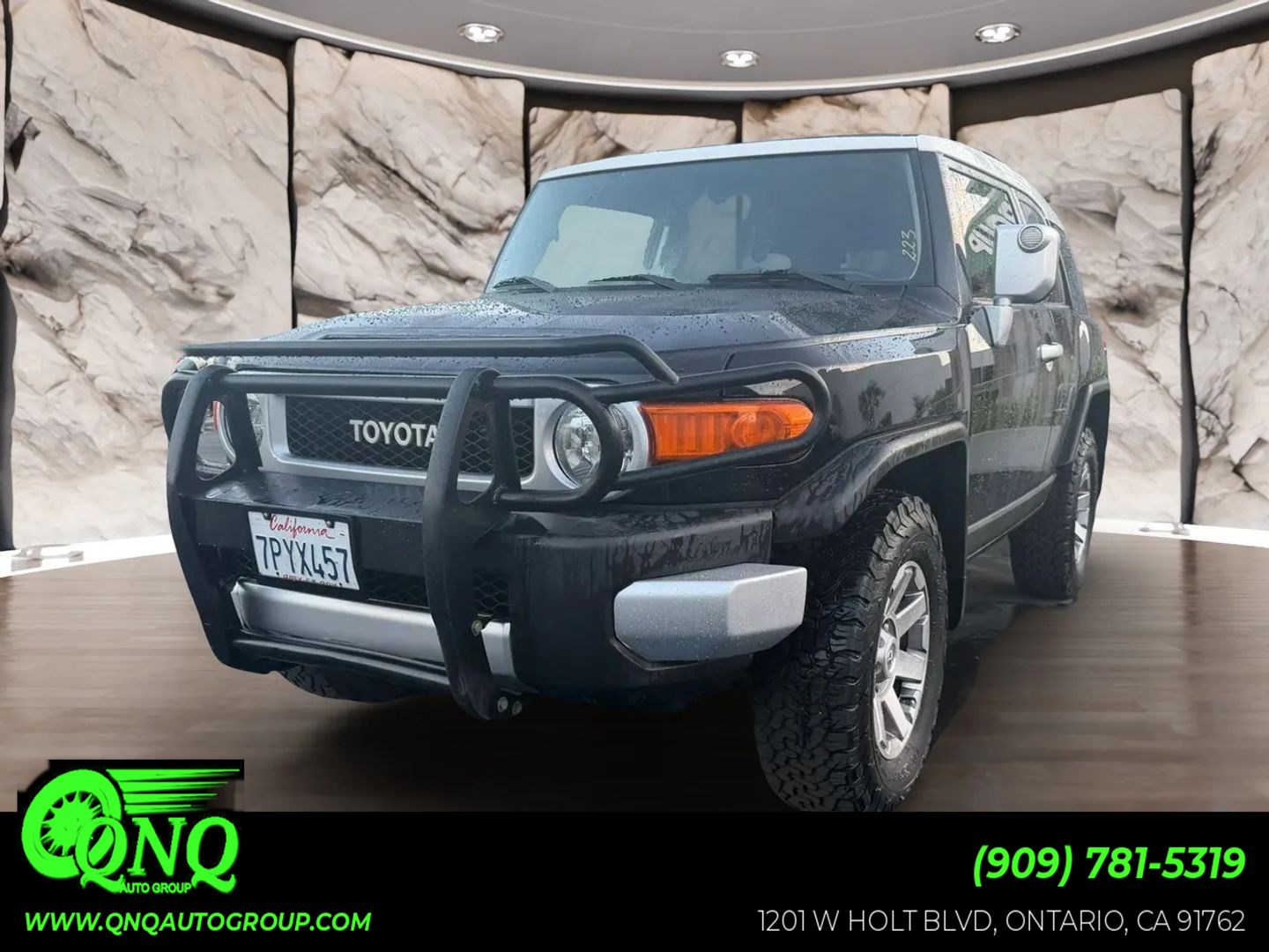  2014 Toyota FJ Cruiser SUV / Crossover Four-Wheel Drive Automatic
