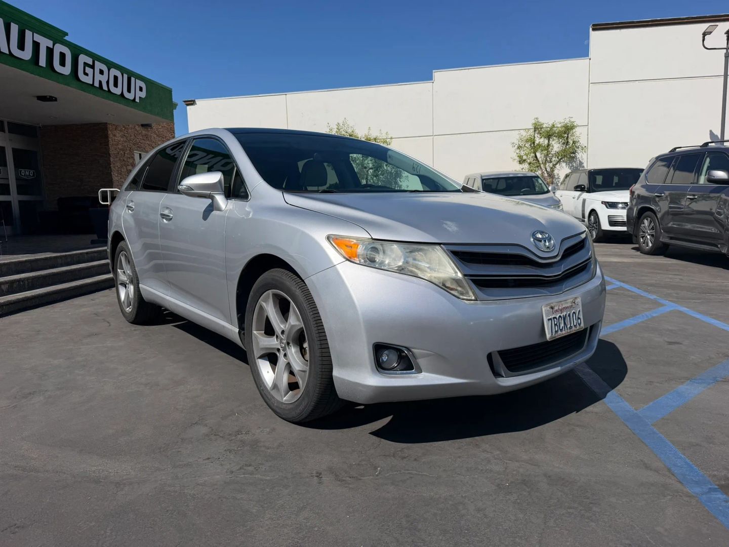 Photo 3 of this Toyota Venza