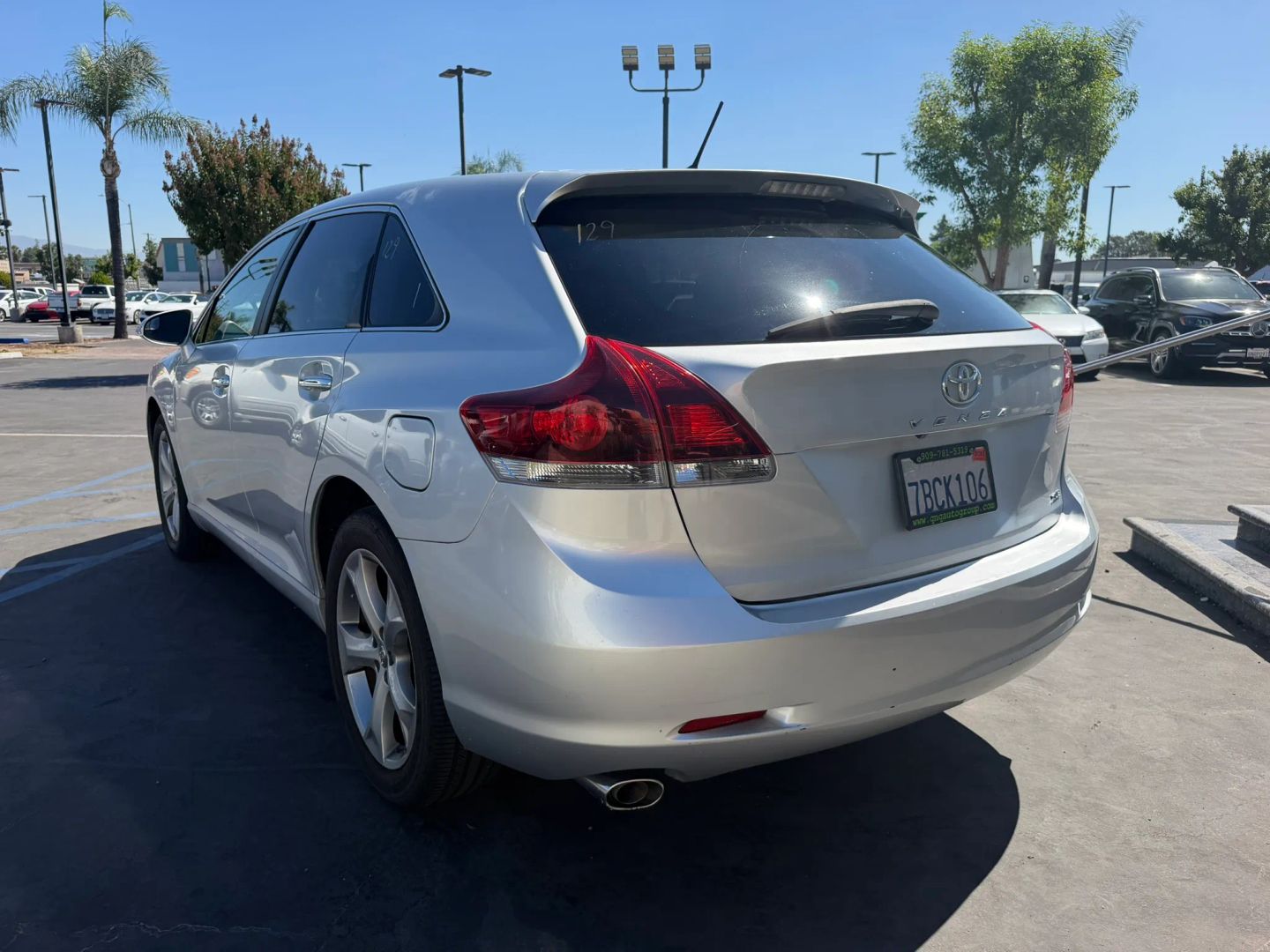 Photo 8 of this Toyota Venza