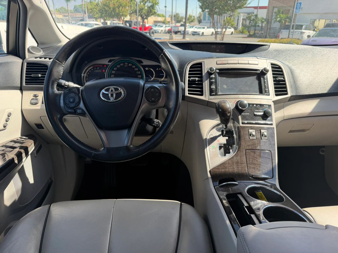 Photo 21 of this Toyota Venza