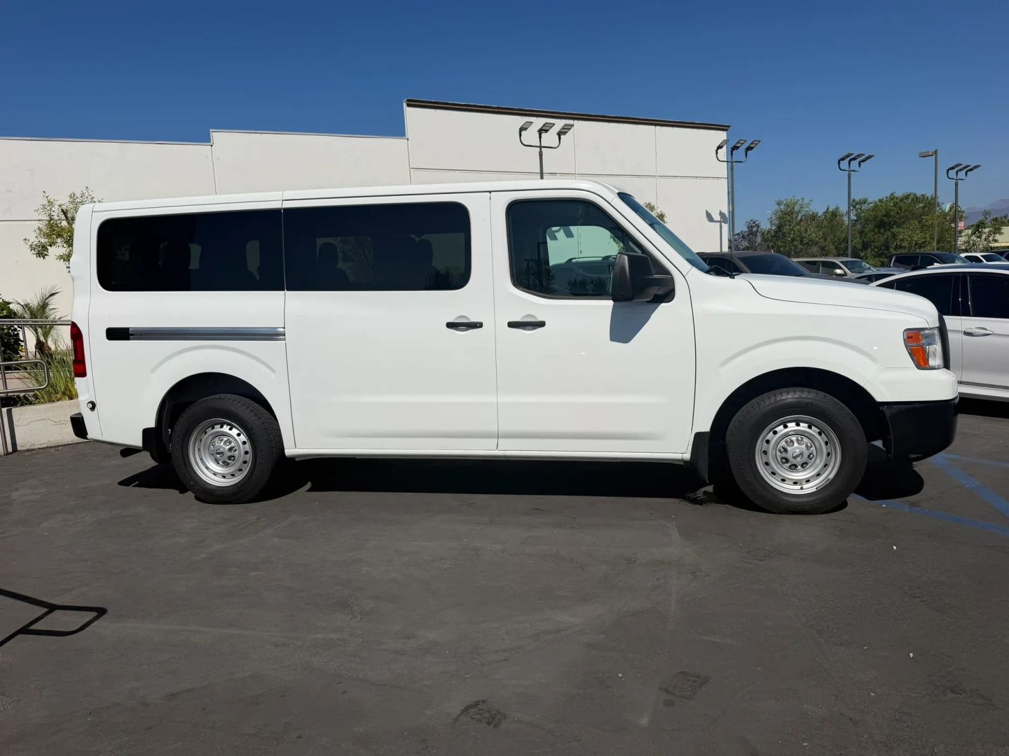Photo 4 of this Nissan NVP