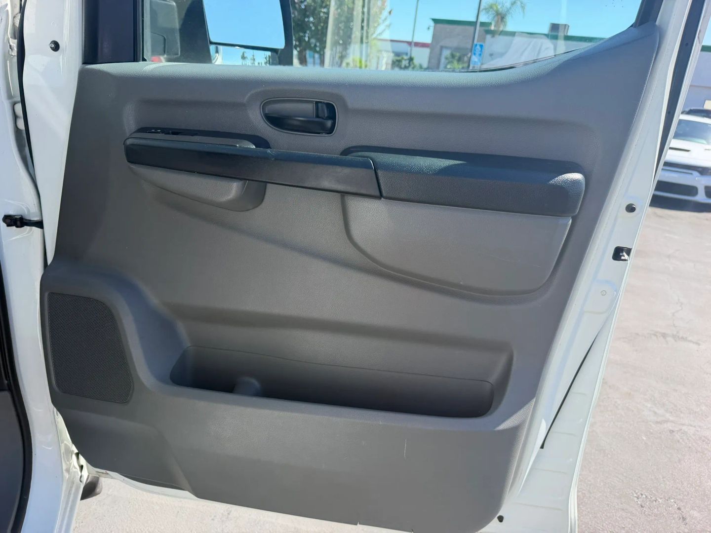 Photo 12 of this Nissan NVP