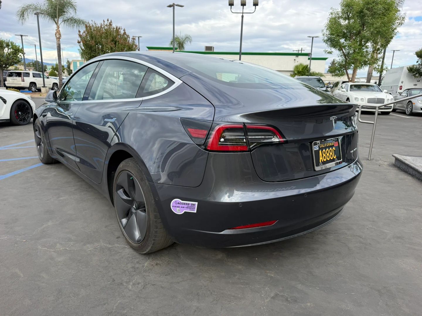 Photo 8 of this Tesla Model 3