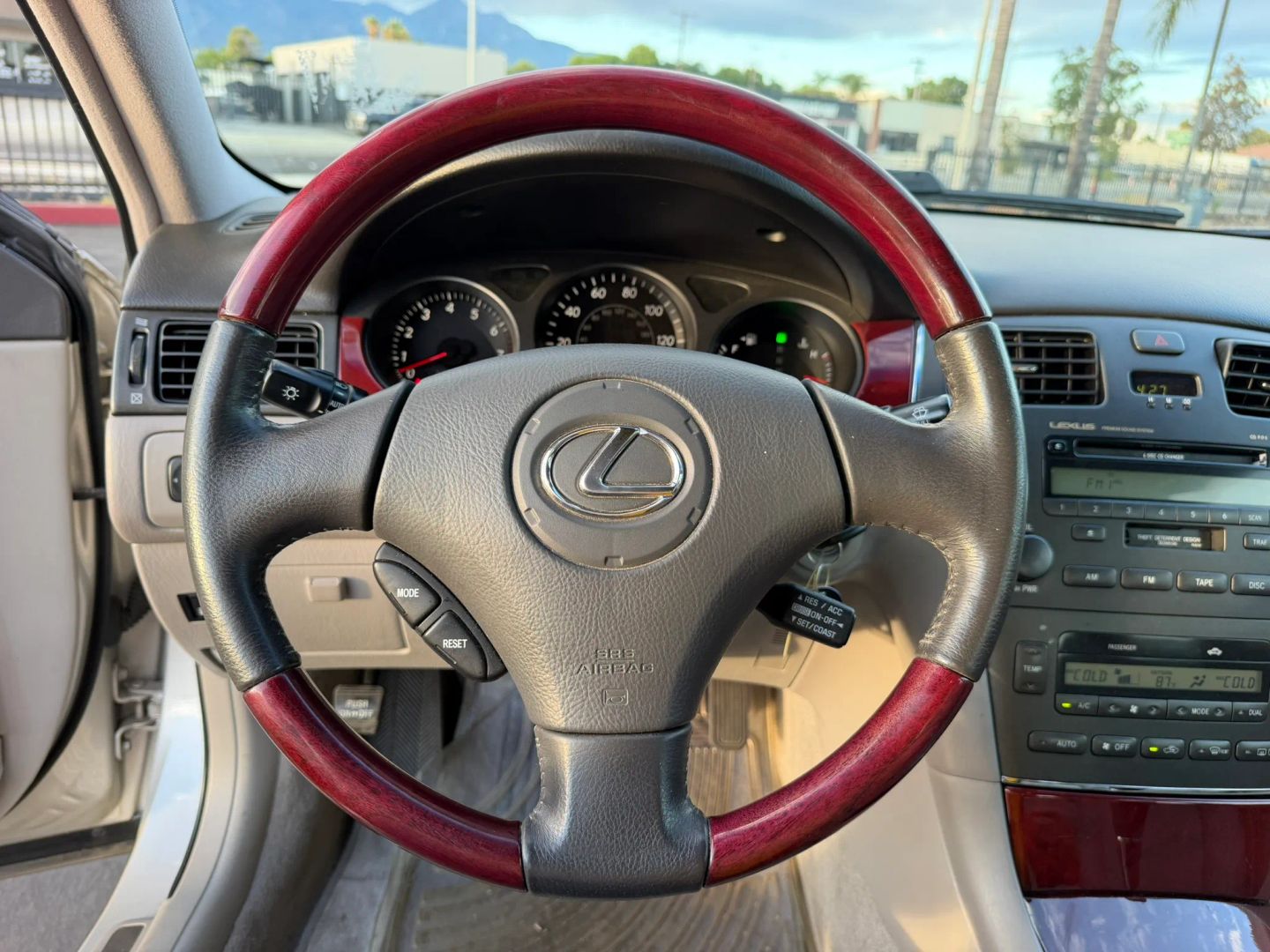 Photo 22 of this Lexus ES 300