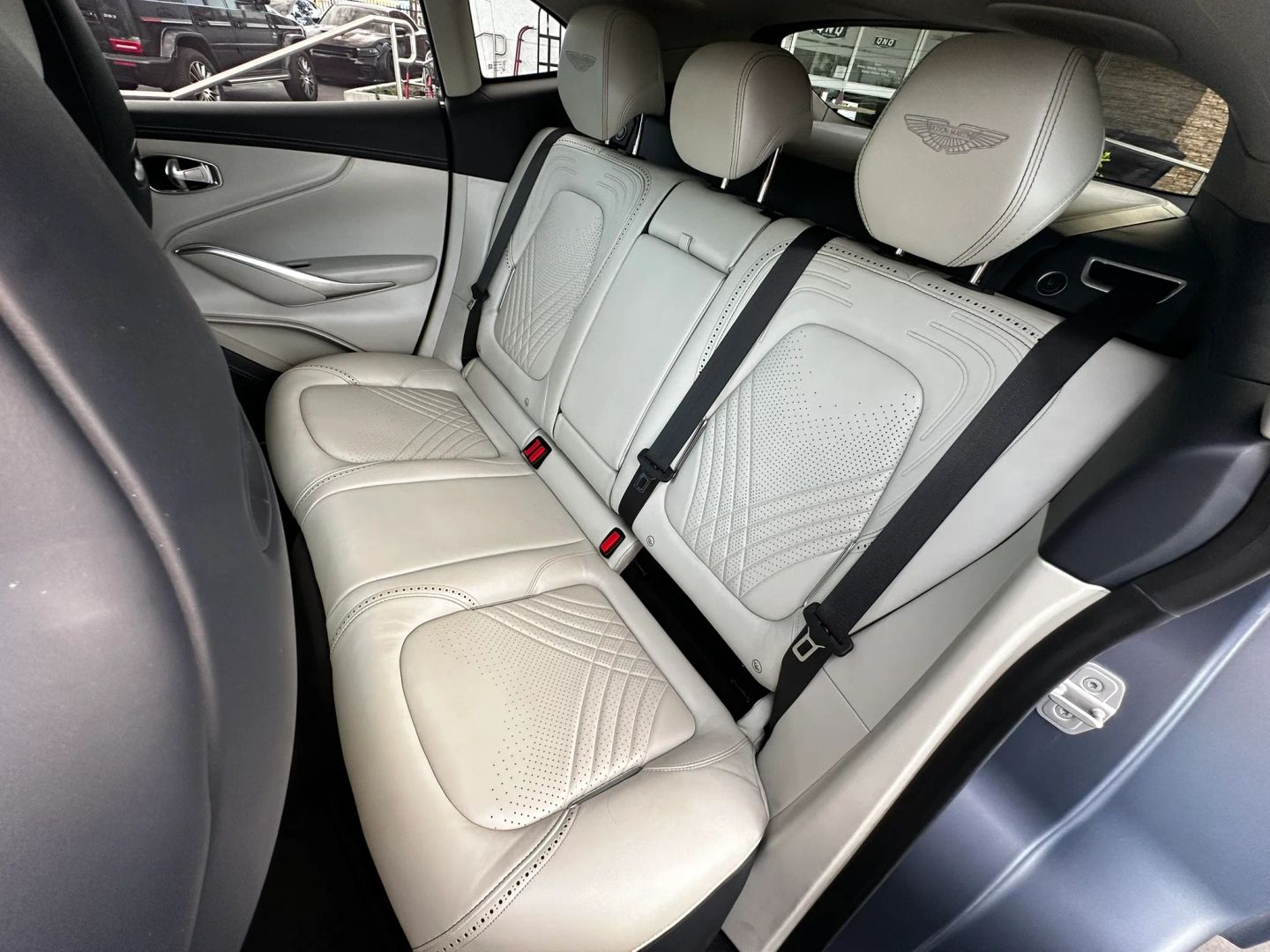 Photo 19 of this Aston Martin DBX