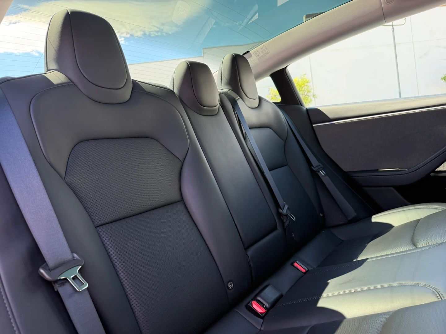 Photo 19 of this Tesla Model 3