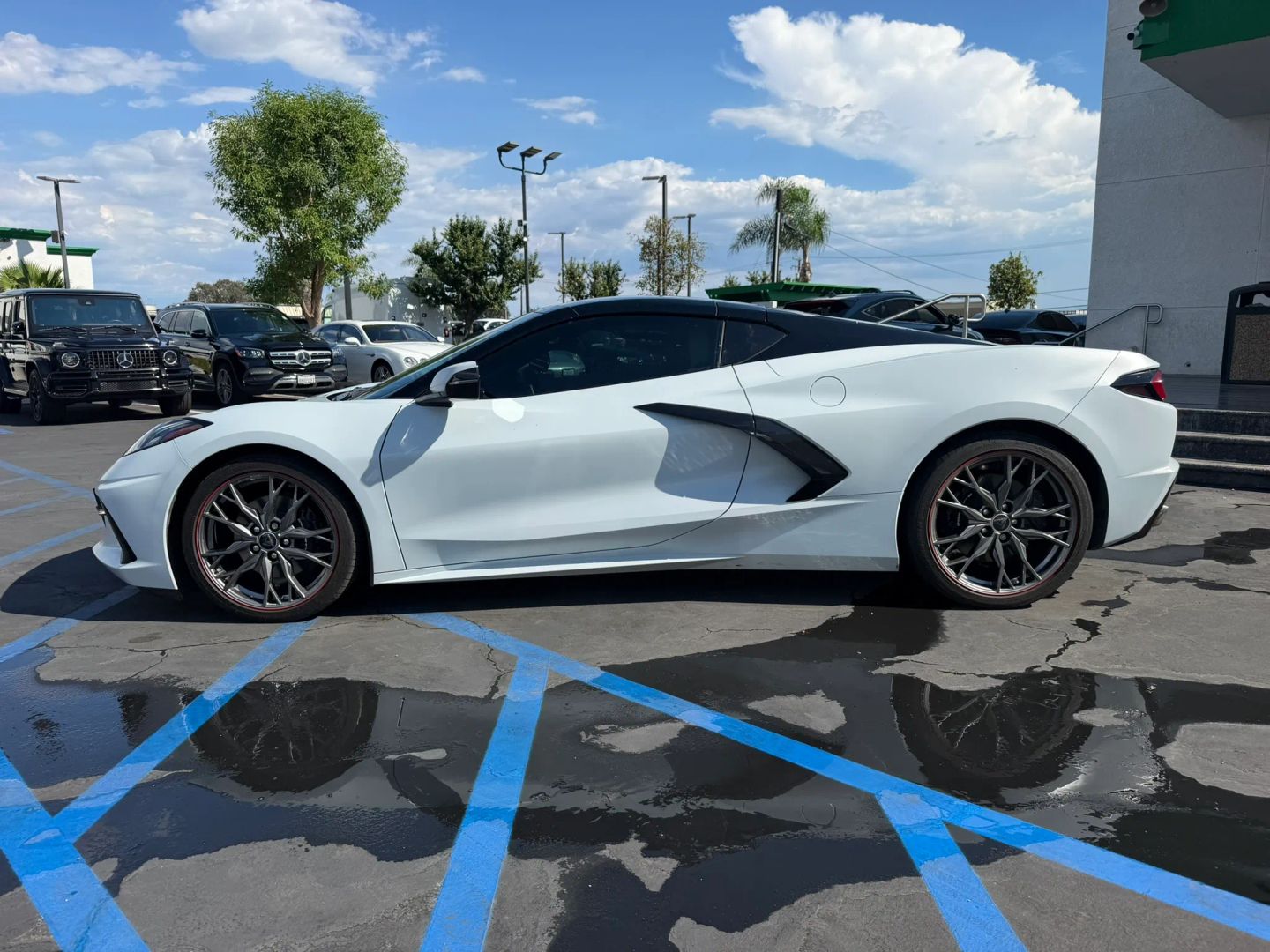 Photo 5 of this Chevrolet Corvette