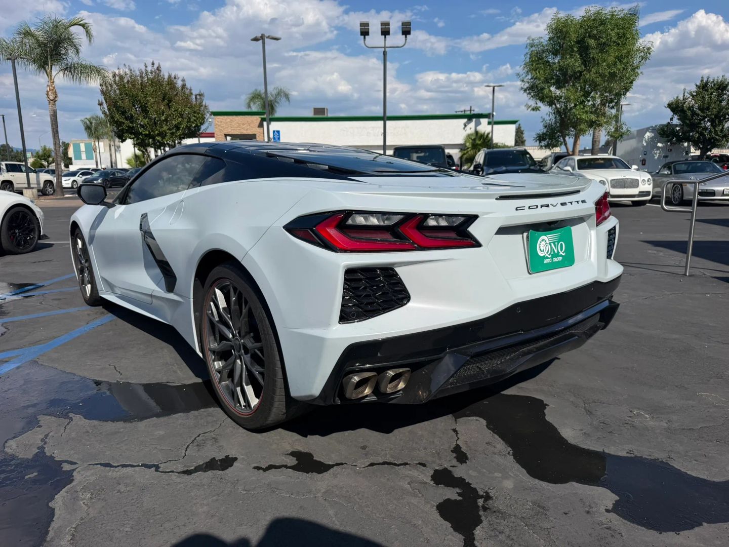 Photo 8 of this Chevrolet Corvette