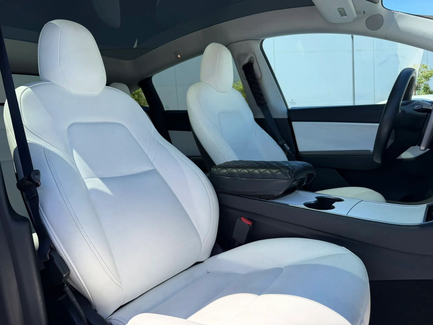 Photo 17 of this Tesla Model Y