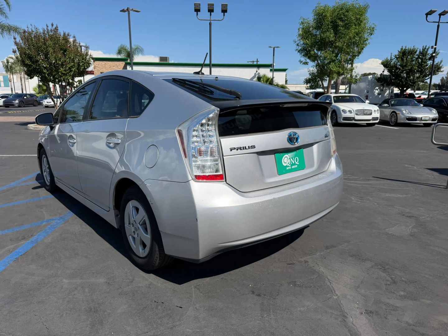 Photo 8 of this Toyota Prius