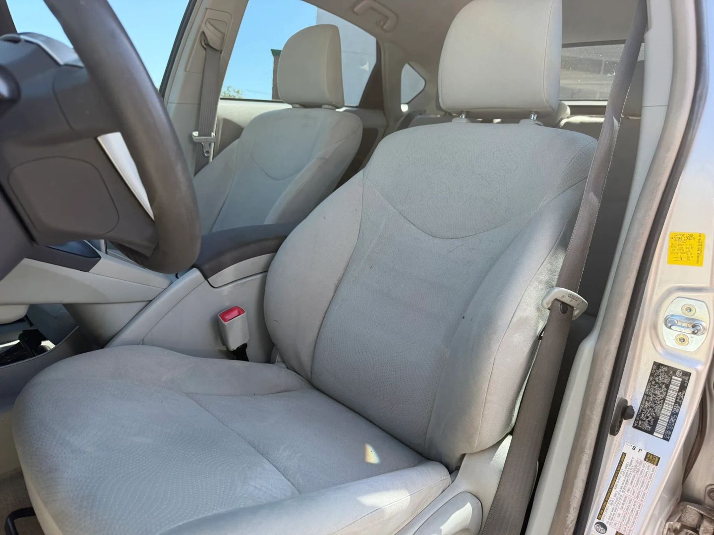 Photo 10 of this Toyota Prius