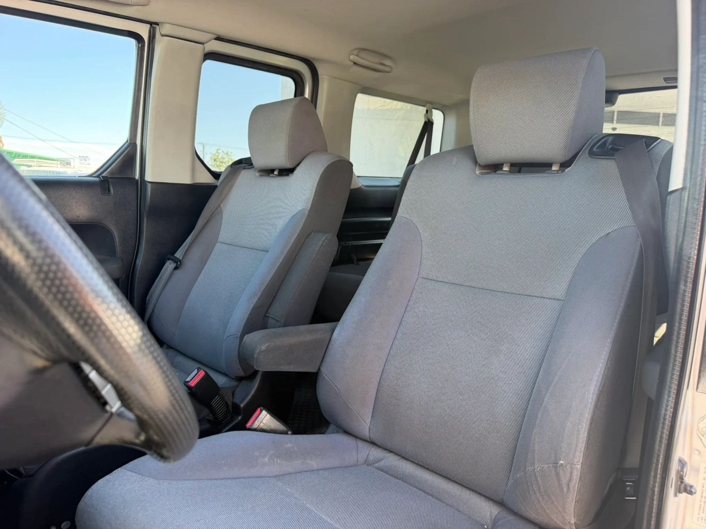Photo 10 of this Honda Element