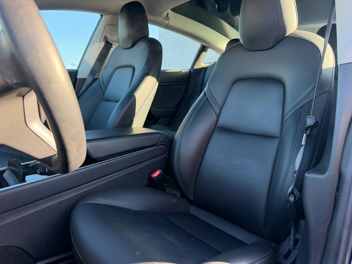 Photo 10 of this Tesla Model 3
