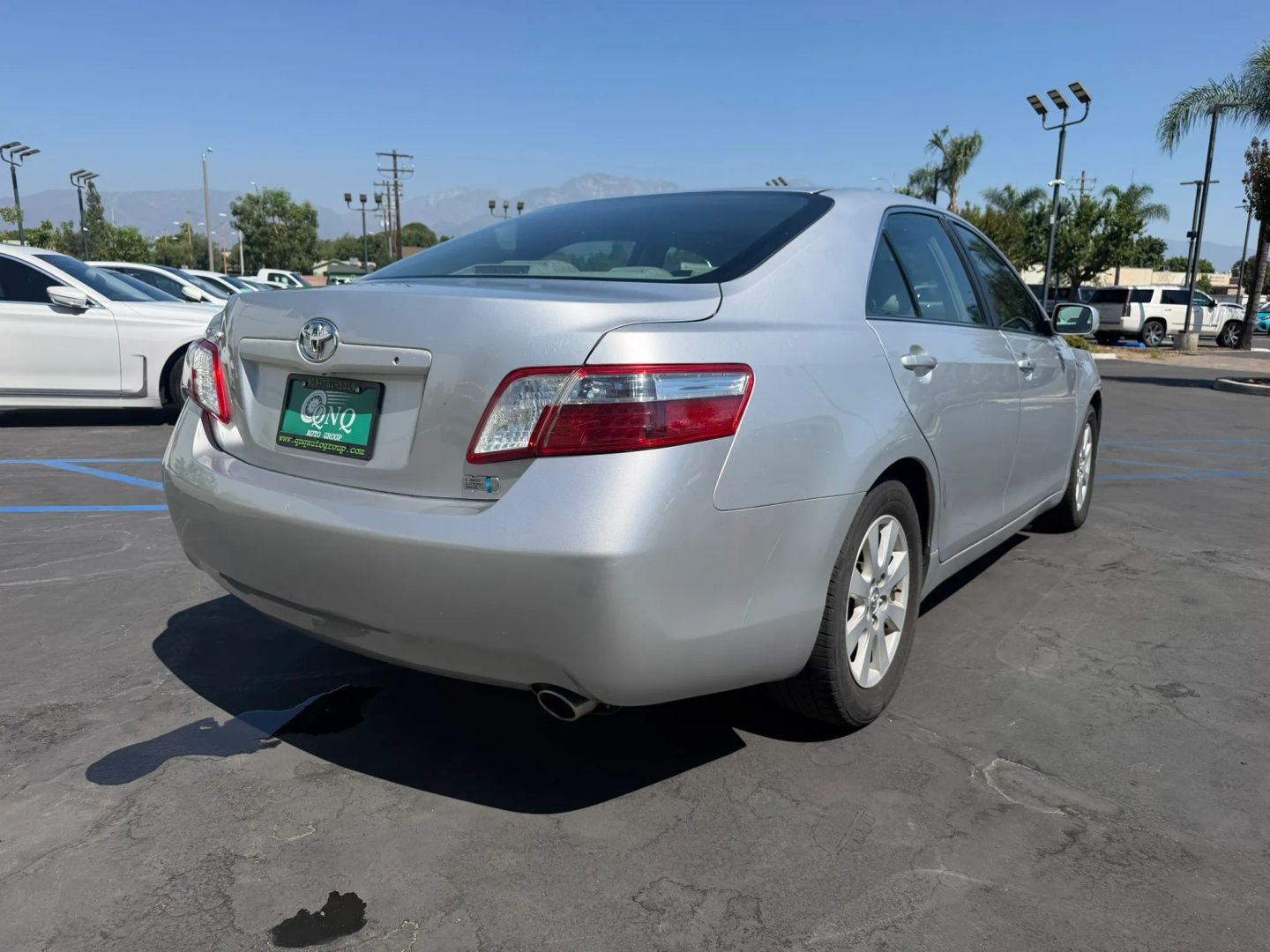 Photo 6 of this Toyota Camry Hybrid
