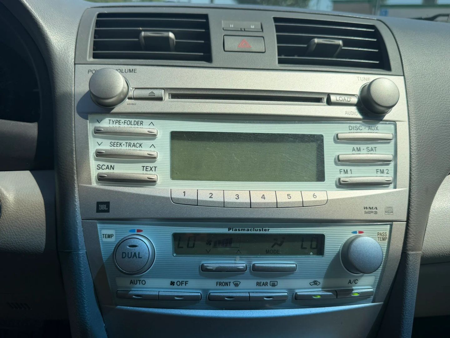 Photo 25 of this Toyota Camry Hybrid