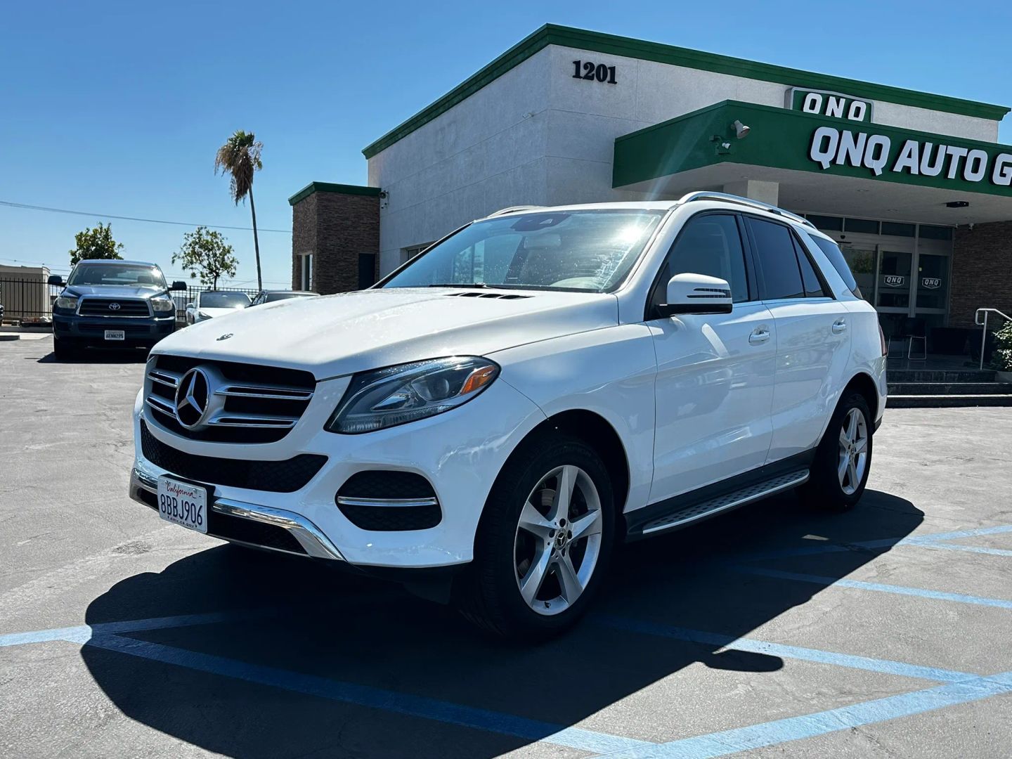 Photo 4 of this Mercedes-Benz GLE 350