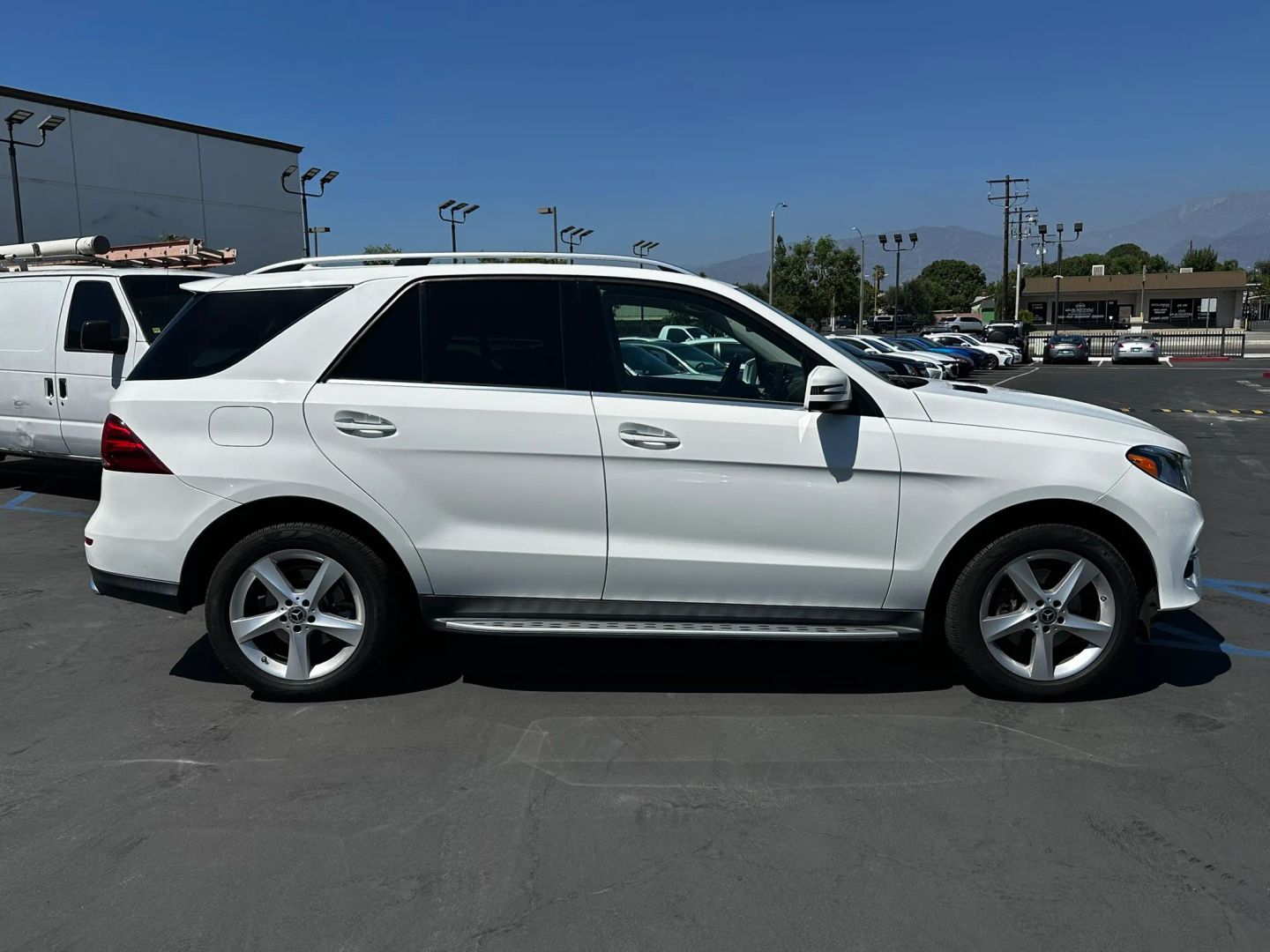 Photo 6 of this Mercedes-Benz GLE 350