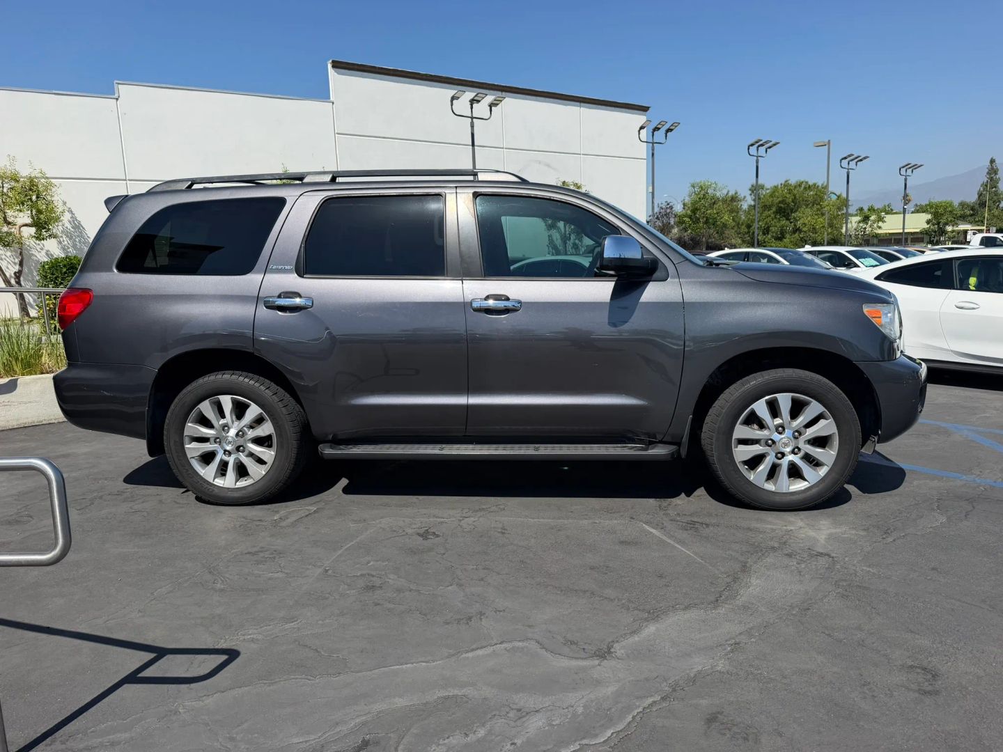 Photo 4 of this Toyota Sequoia