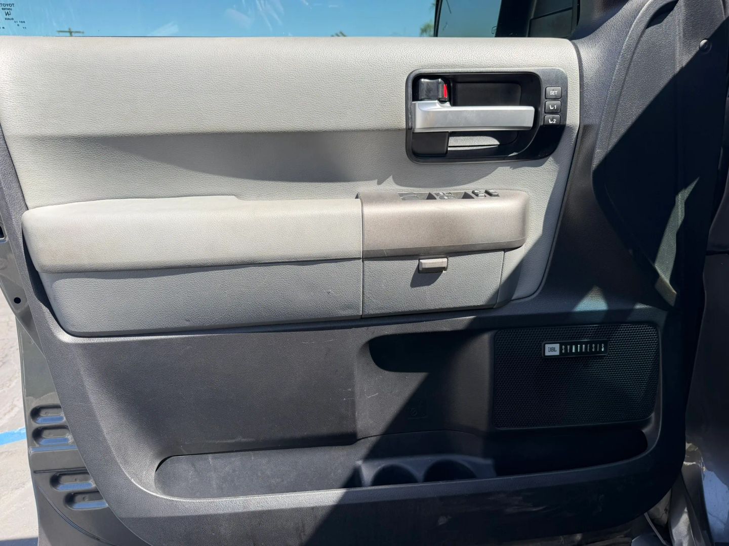 Photo 9 of this Toyota Sequoia