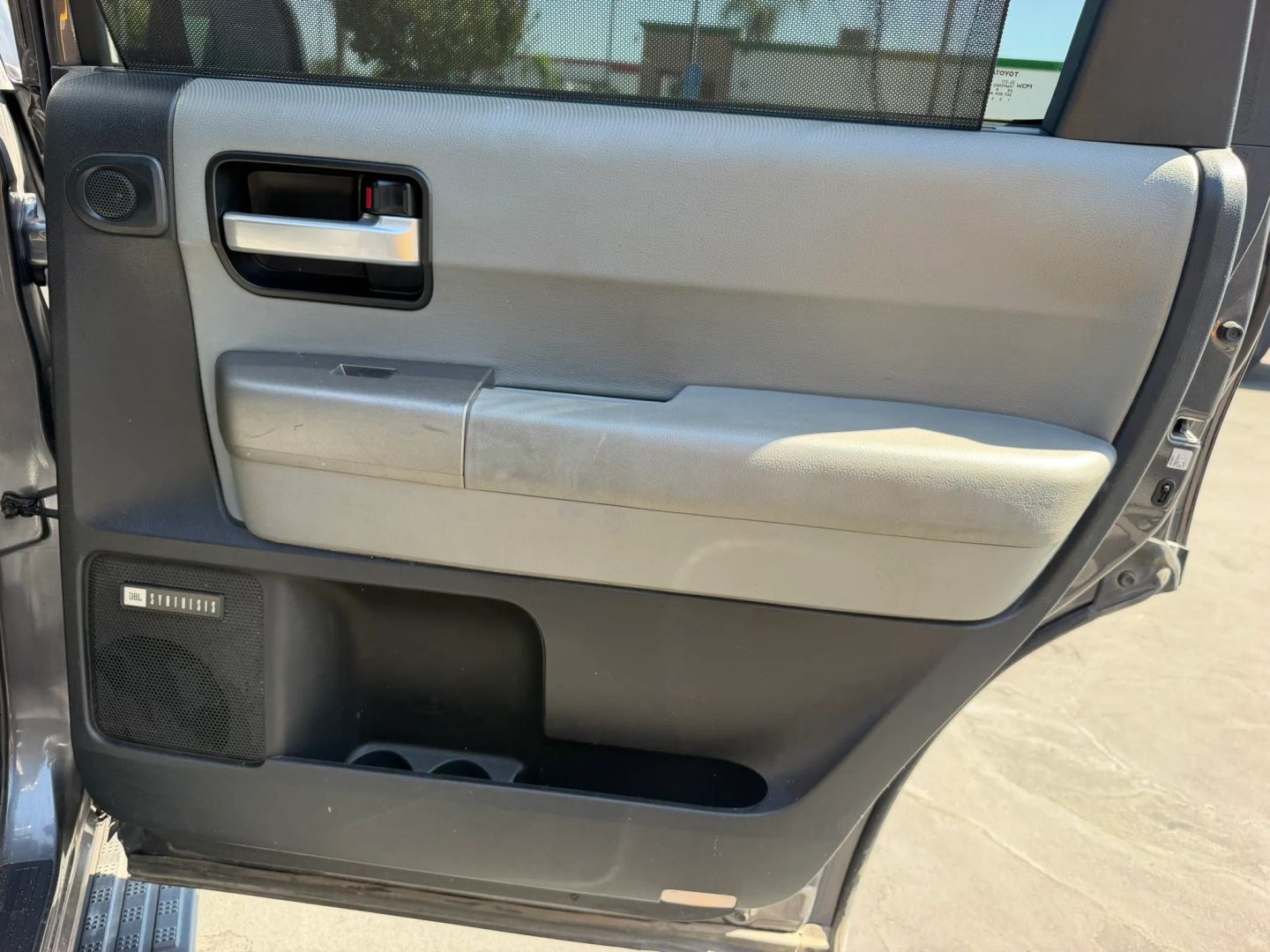 Photo 19 of this Toyota Sequoia