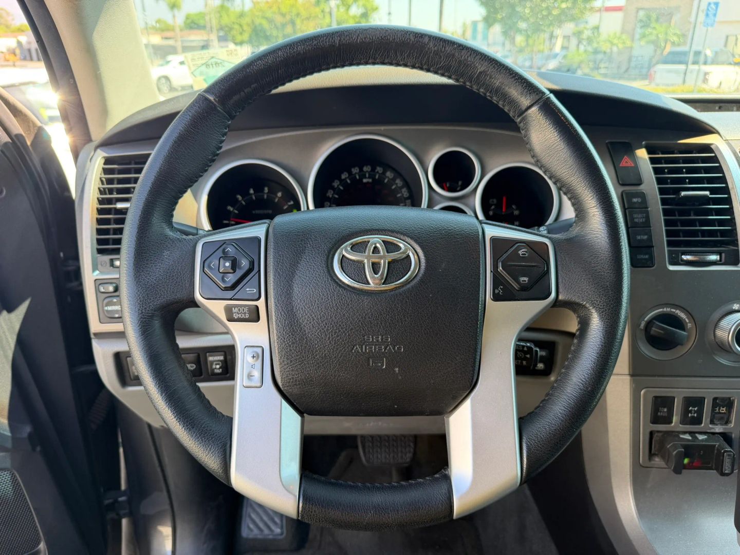 Photo 24 of this Toyota Sequoia