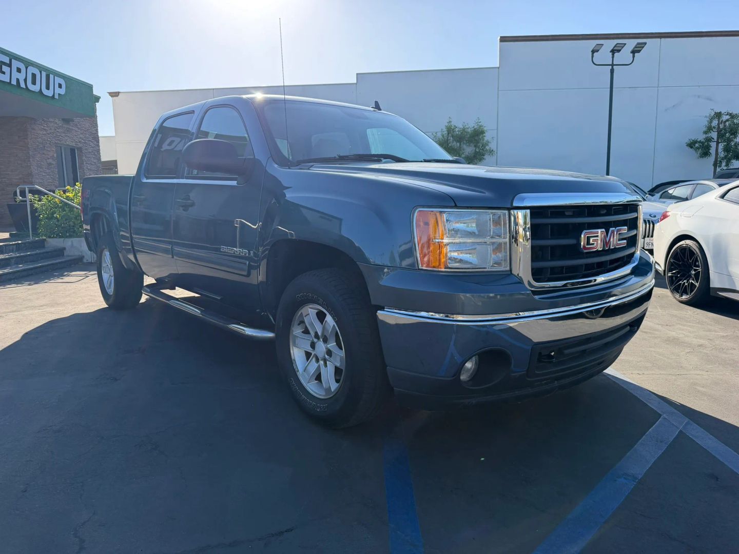 Photo 3 of this GMC Sierra 1500