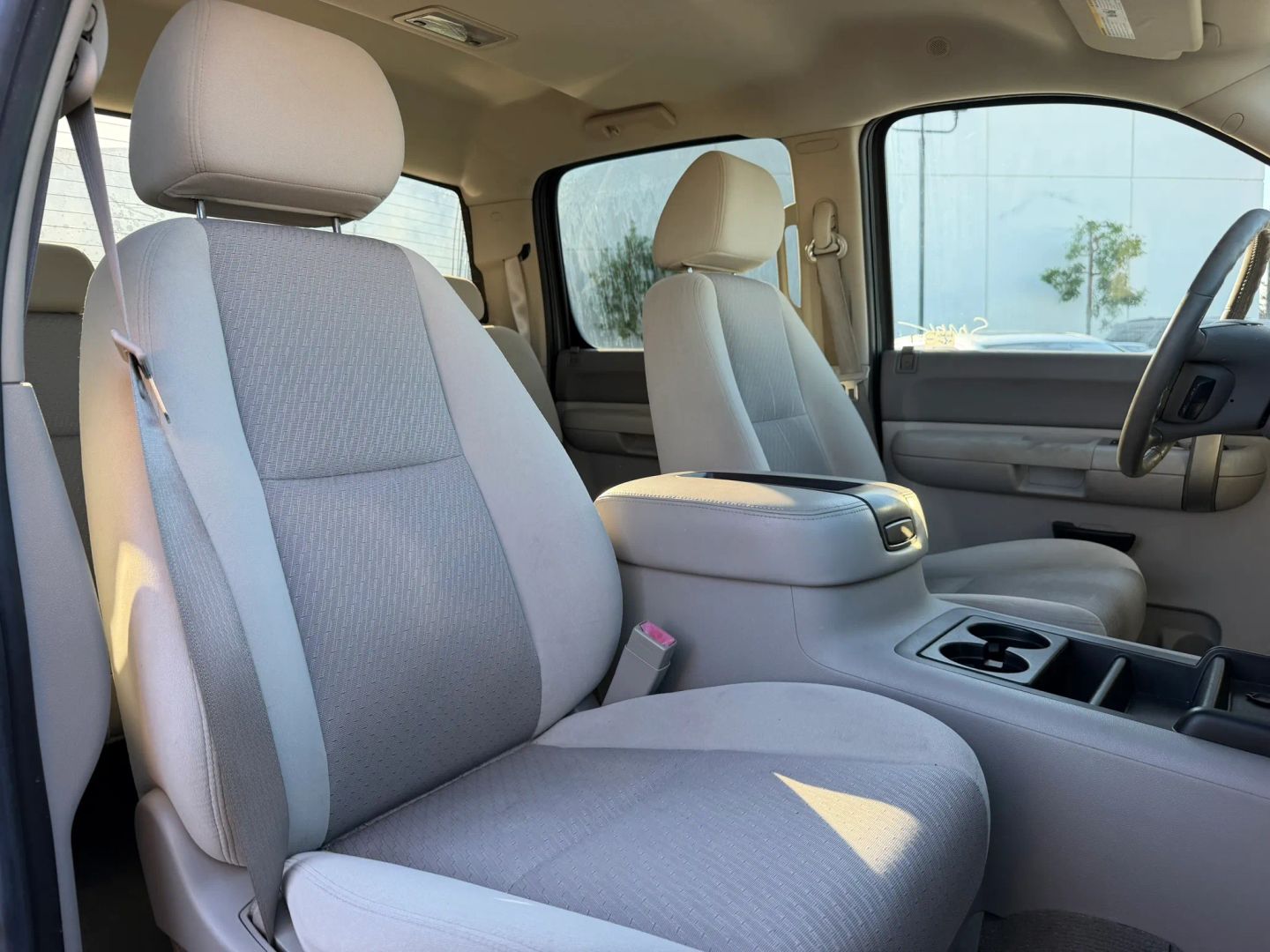 Photo 16 of this GMC Sierra 1500