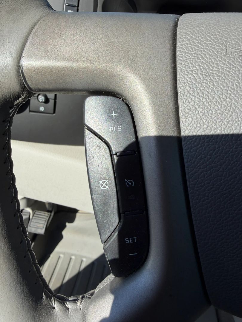 Photo 23 of this GMC Sierra 1500