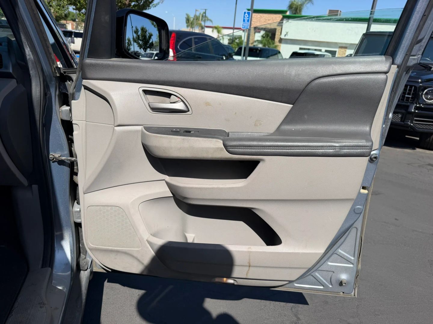 Photo 15 of this Honda Odyssey