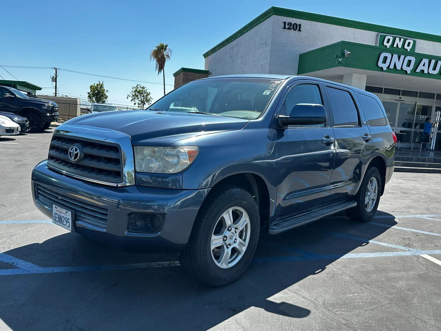 Photo 4 of this Toyota Sequoia