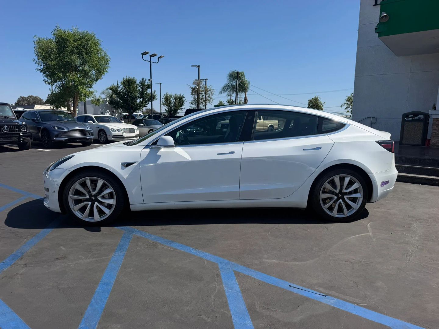 Photo 5 of this Tesla Model 3