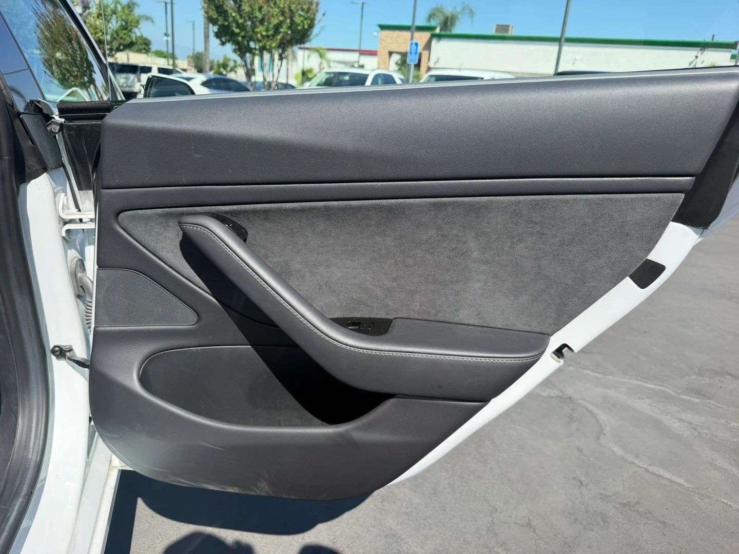 Photo 19 of this Tesla Model 3