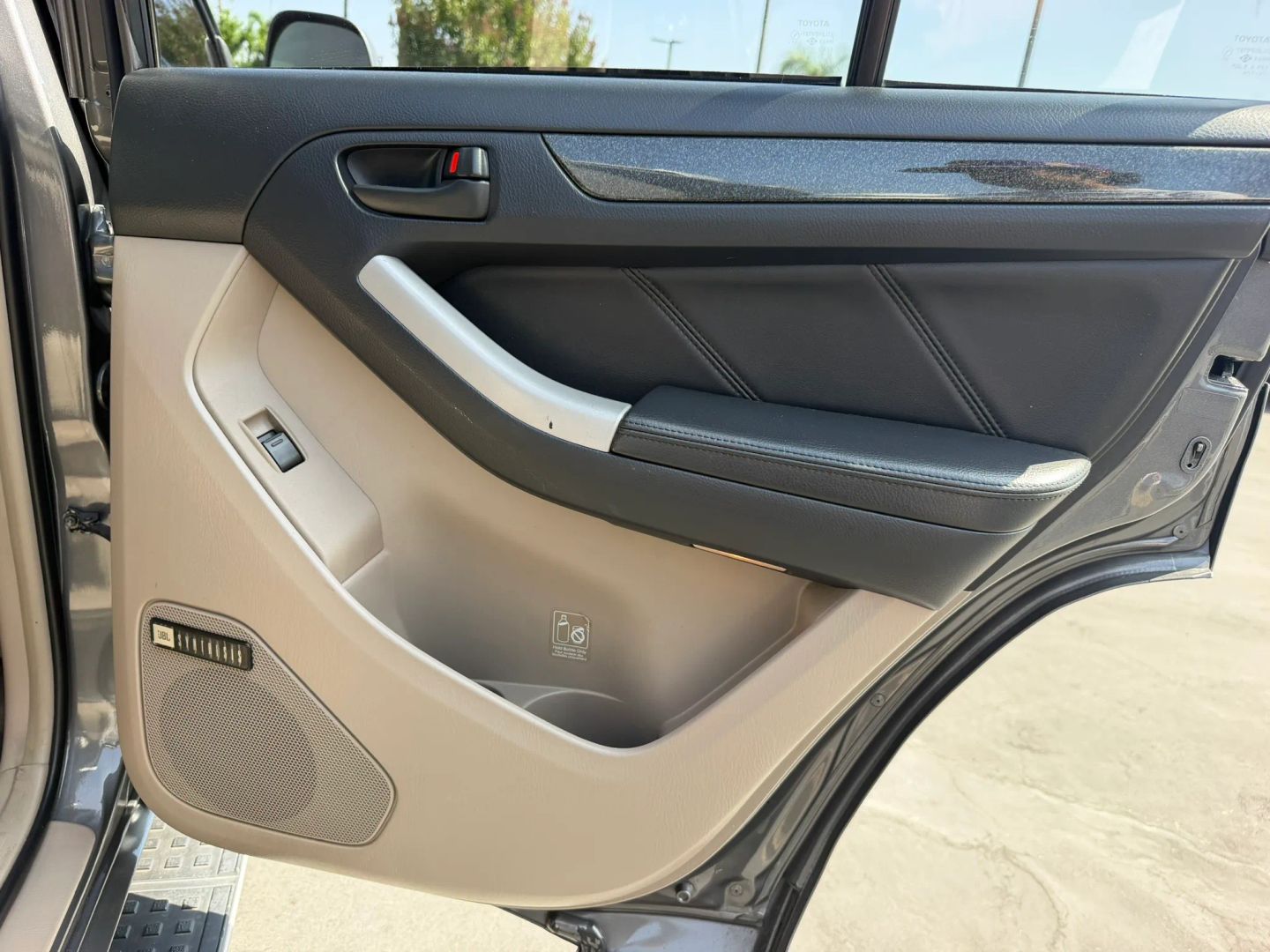 Photo 19 of this Toyota 4Runner