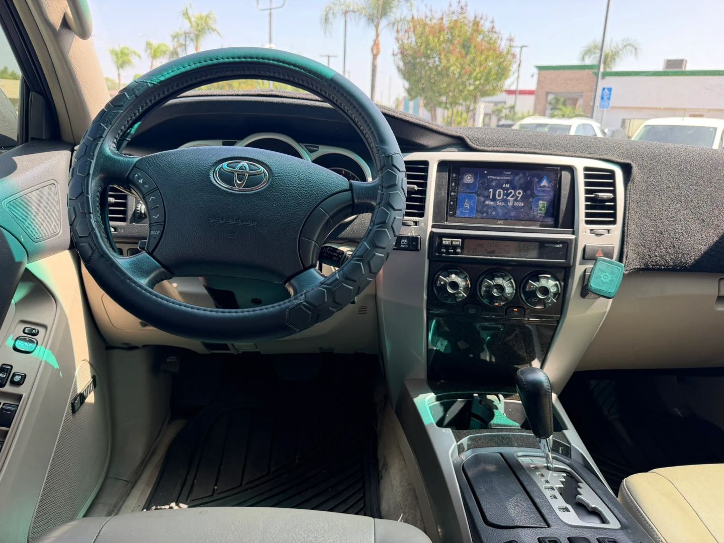 Photo 22 of this Toyota 4Runner