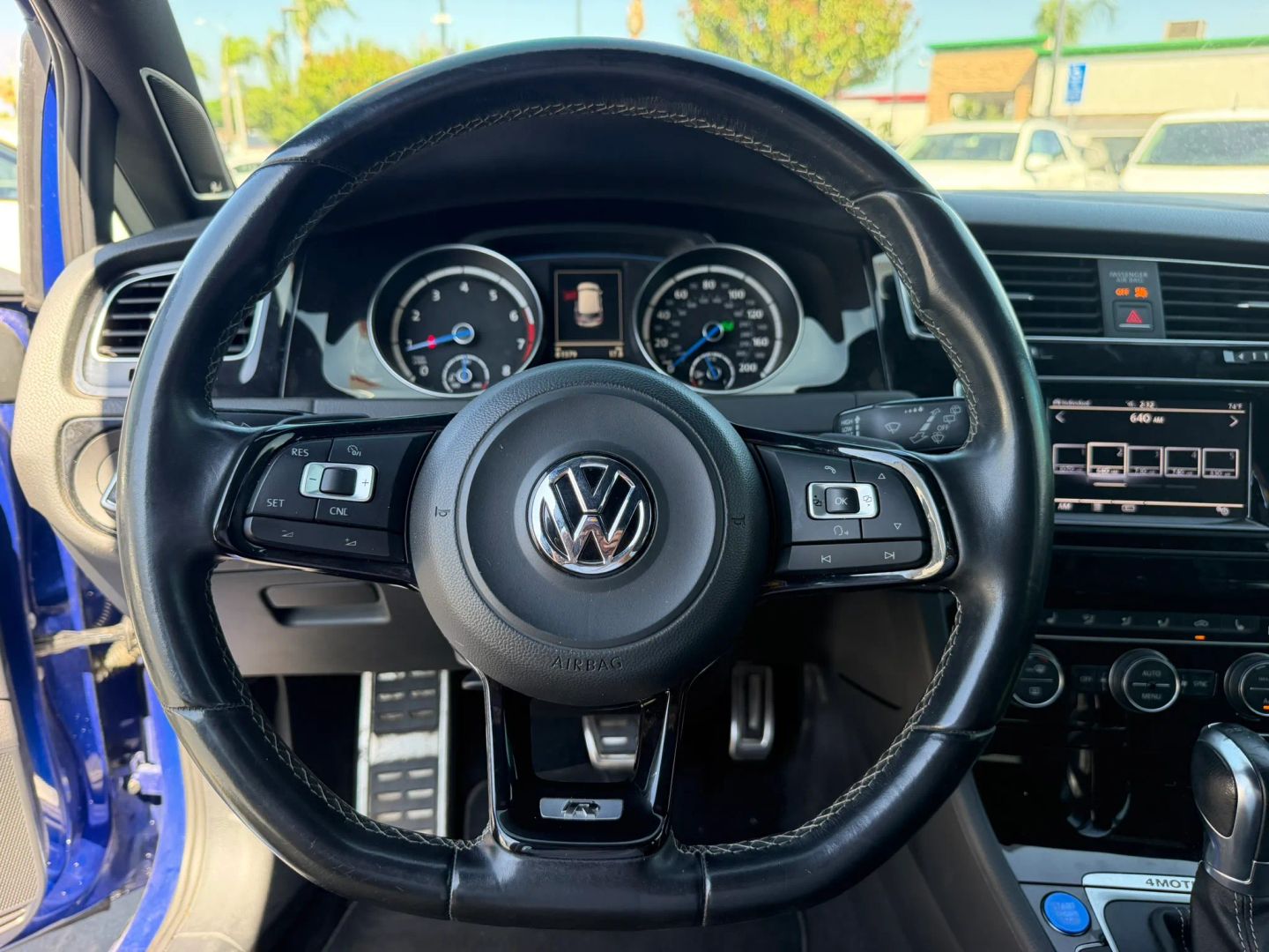 Photo 22 of this Volkswagen Golf R