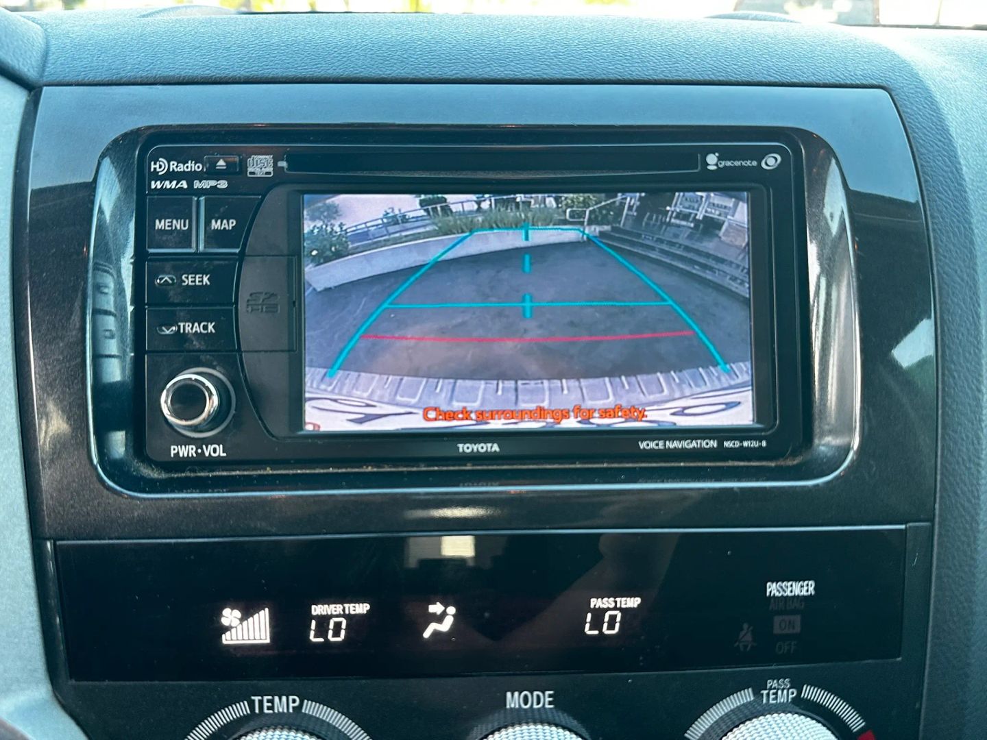 Photo 28 of this Toyota Sequoia