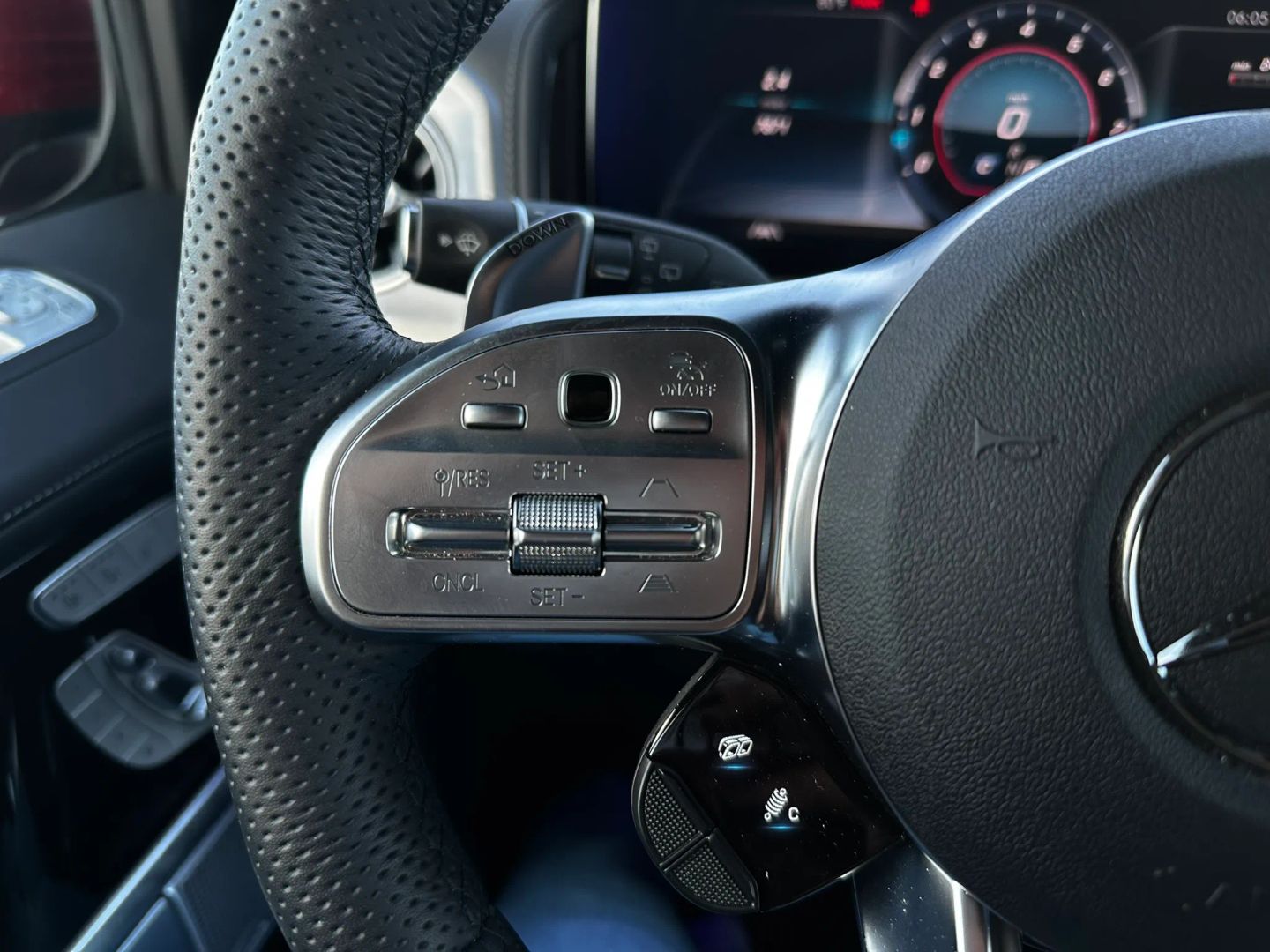Photo 24 of this Mercedes-Benz AMG G 63