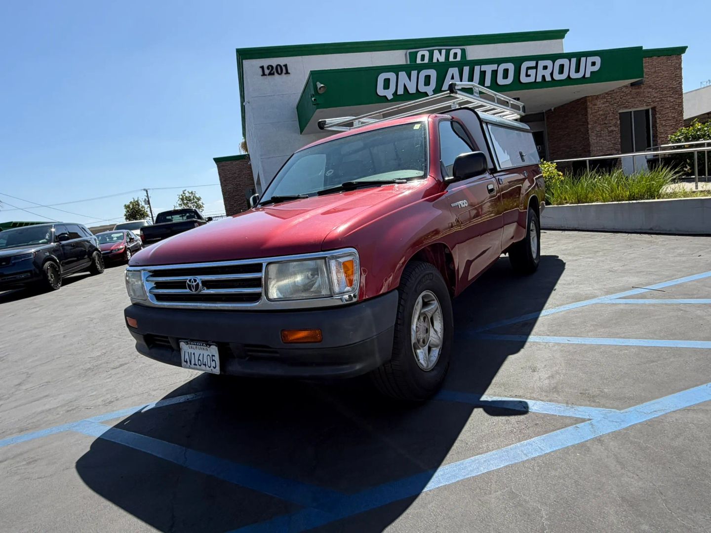 Photo 2 of this Toyota T100