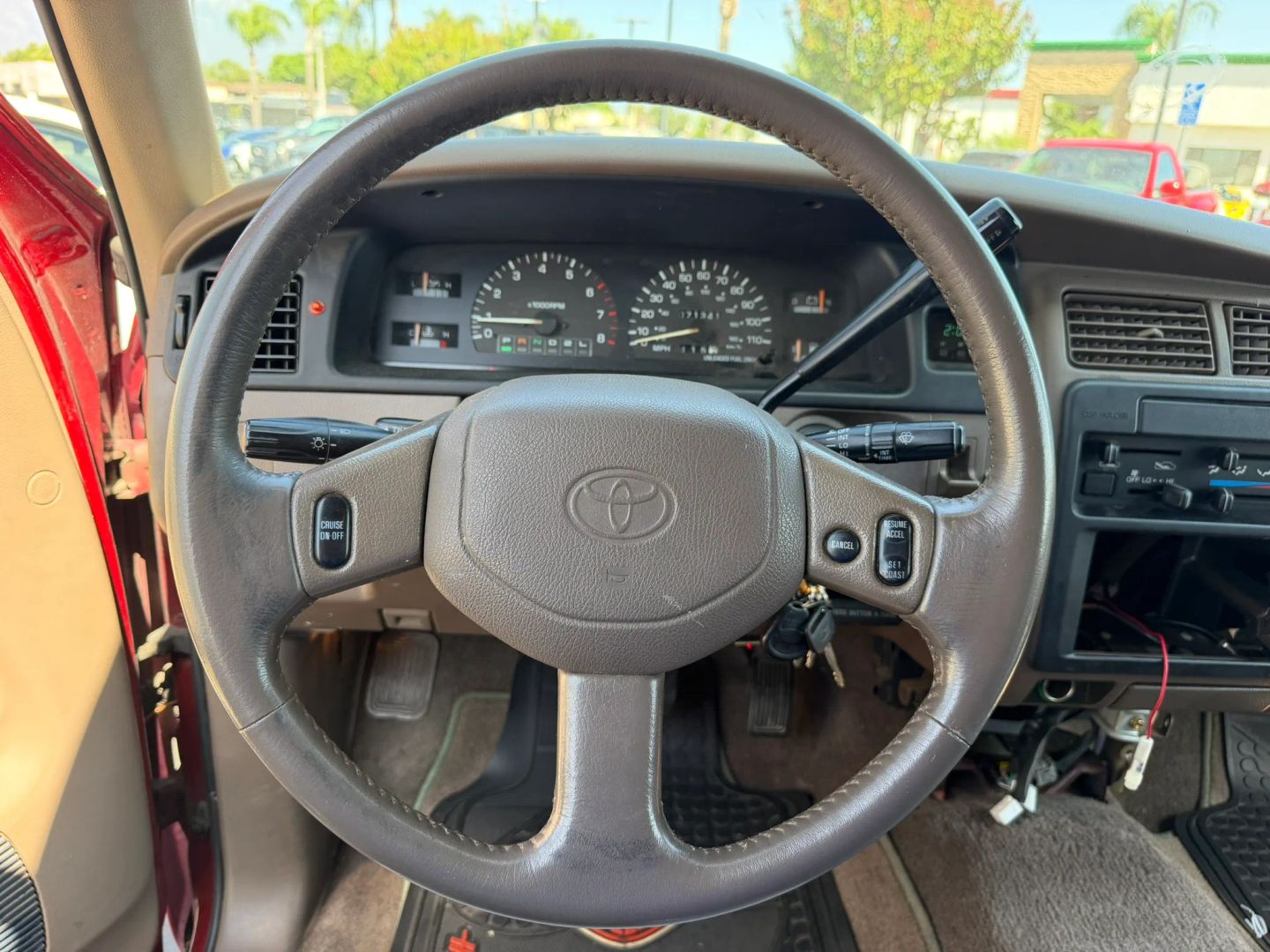Photo 17 of this Toyota T100