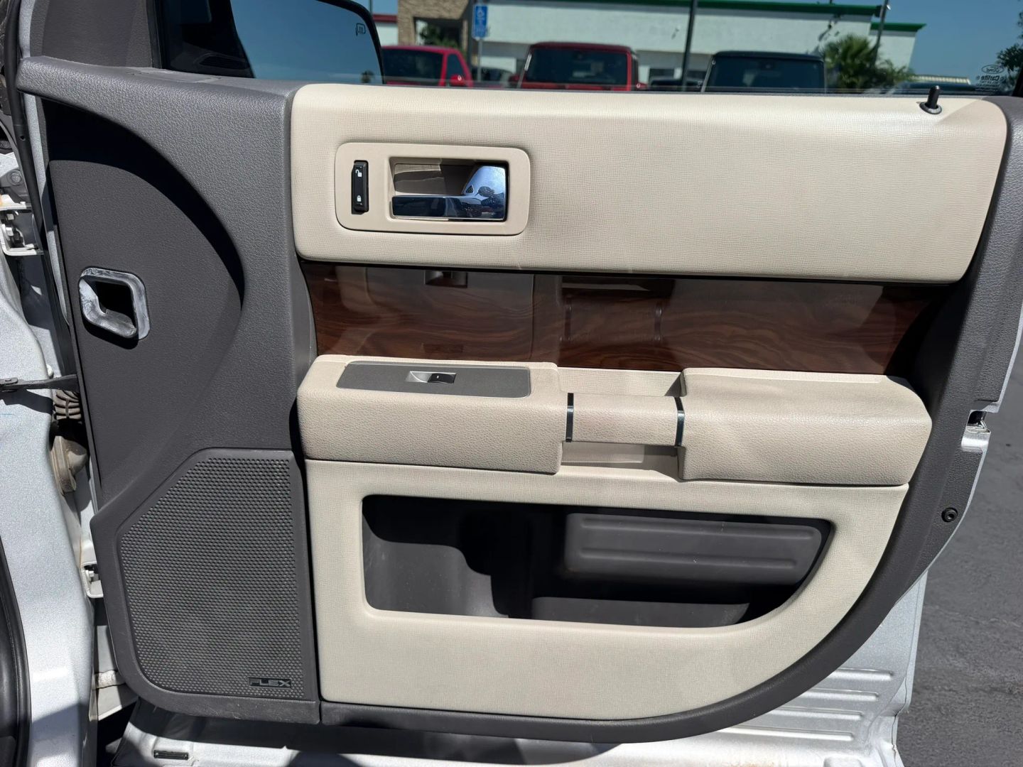 Photo 18 of this Ford Flex