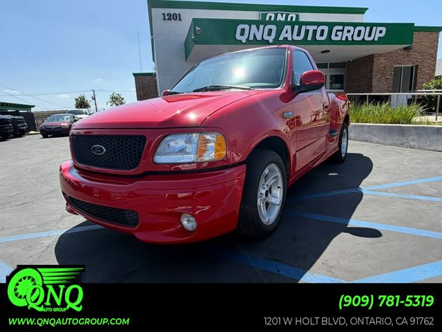 2000 Ford F-150 SVT Lightning Pickup Truck Rear-Wheel Drive Automatic