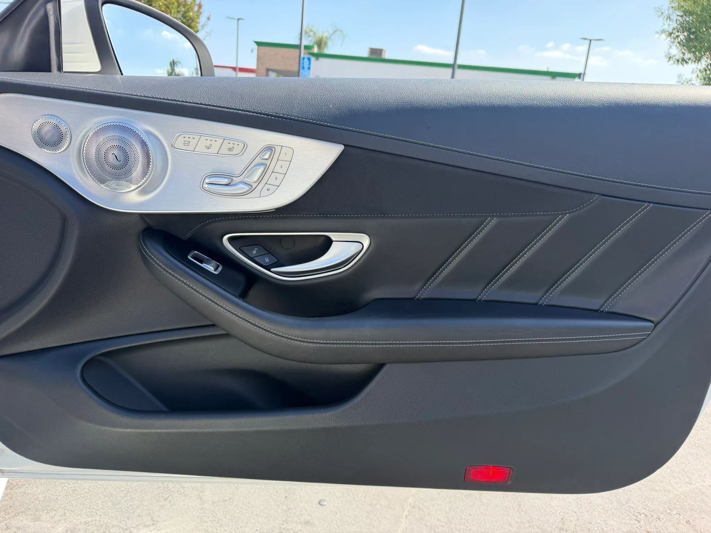 Photo 25 of this Mercedes-Benz AMG C 63