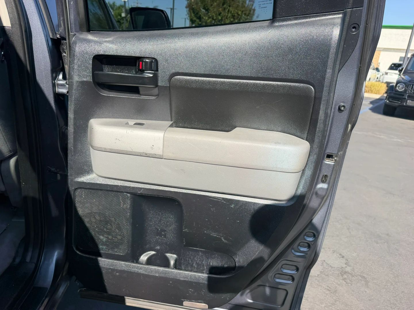 Photo 19 of this Toyota Tundra