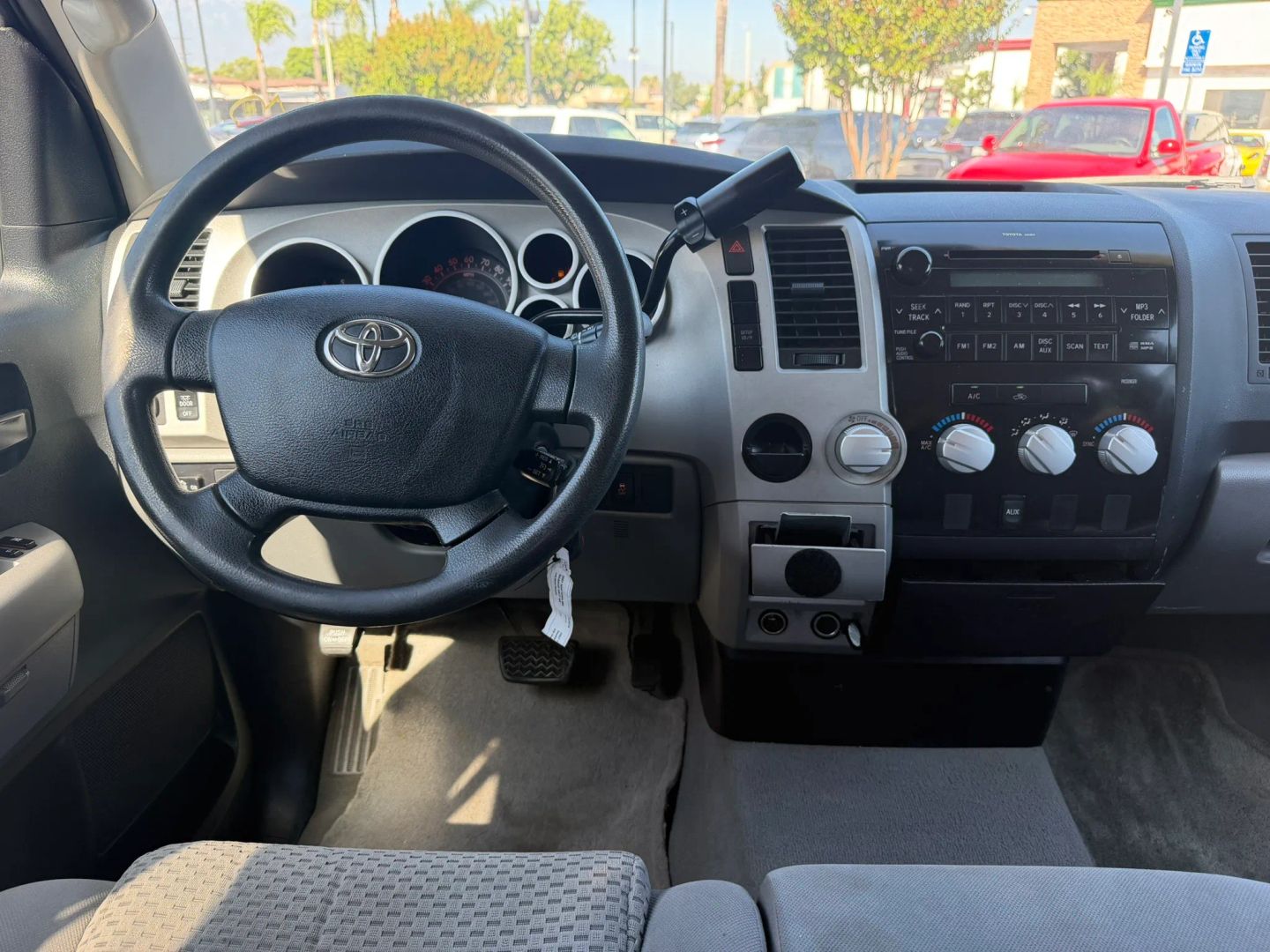 Photo 21 of this Toyota Tundra