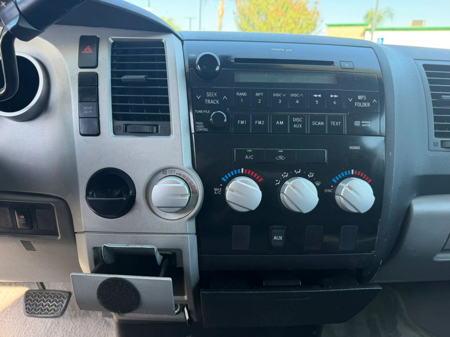 Photo 24 of this Toyota Tundra