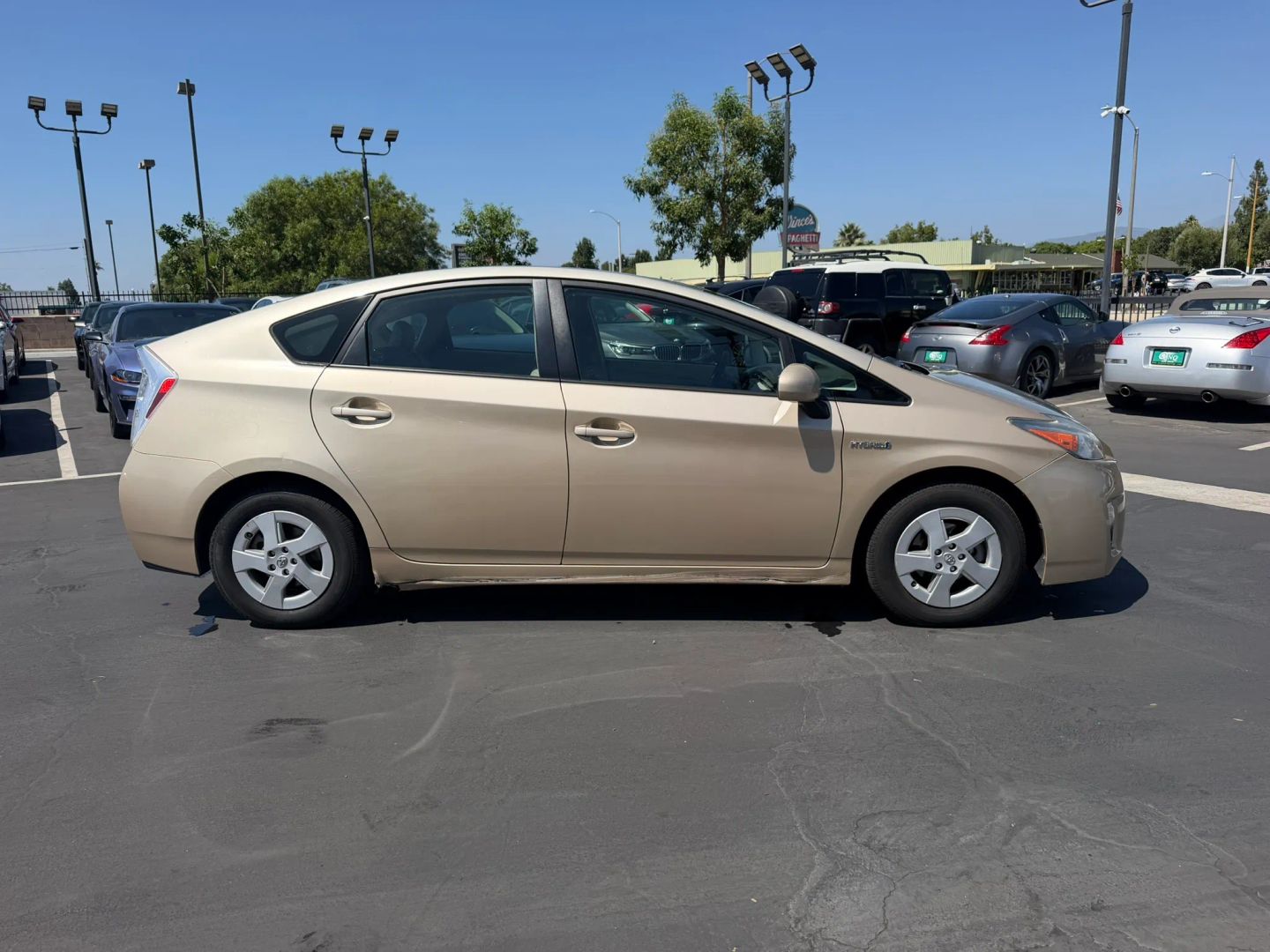 Photo 4 of this Toyota Prius