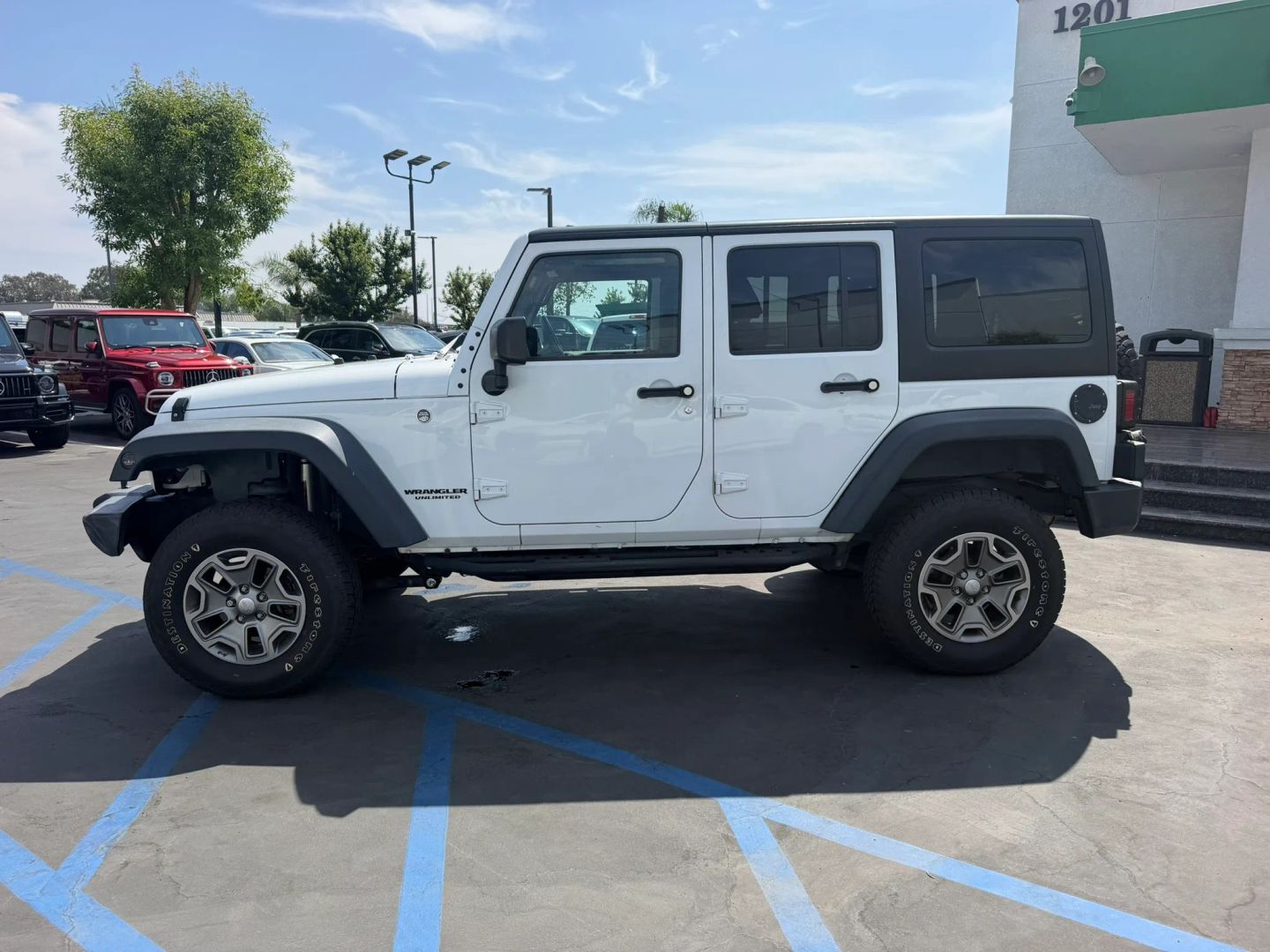 Photo 5 of this Jeep Wrangler Unlimited
