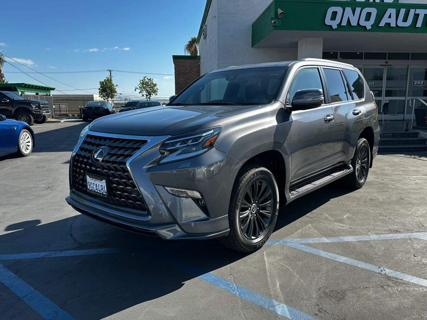Photo 4 of this Lexus GX 460