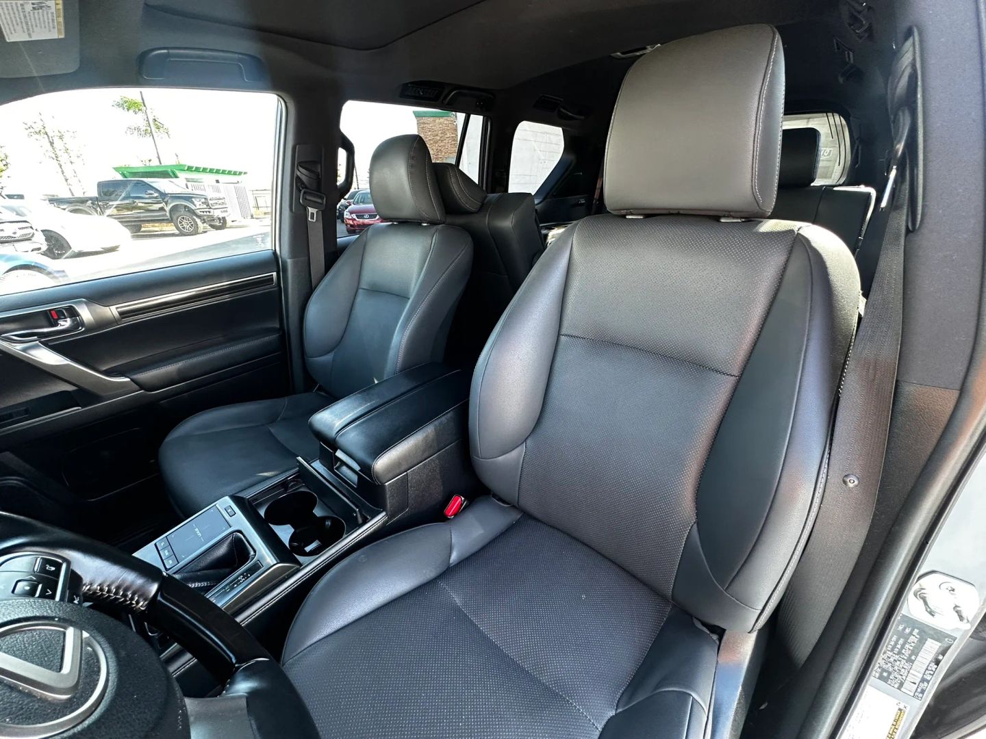 Photo 12 of this Lexus GX 460