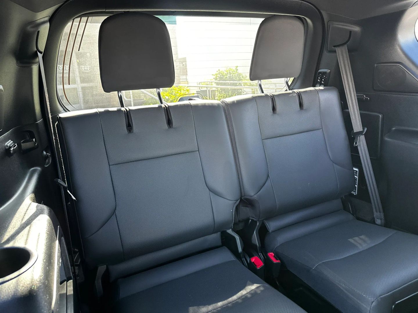 Photo 20 of this Lexus GX 460